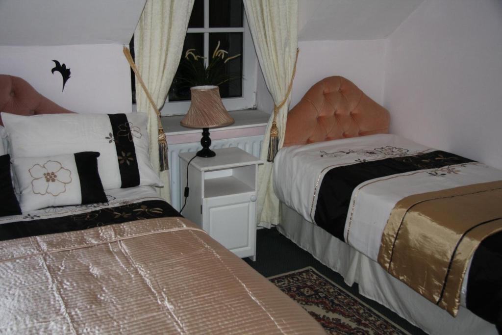 The Old School House B&B バリンズケリグス 部屋 写真